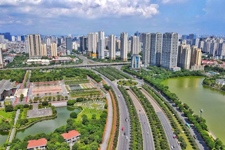 Khu vực phía Tây Hà Nội đã tạo ra một trục đô thị mới (Nguồn ảnh Tienphong)